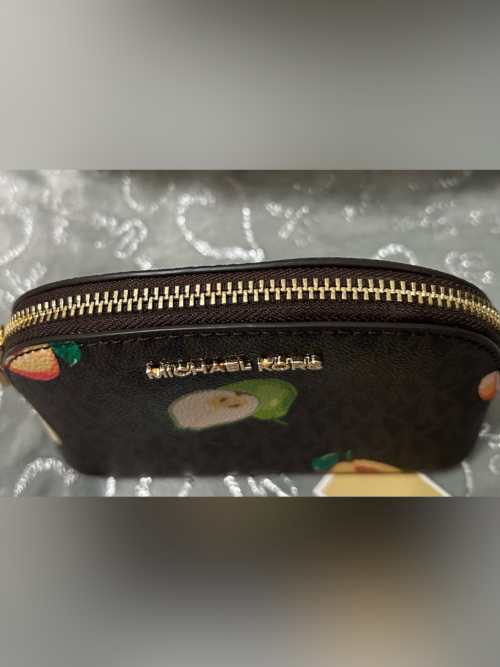 NWT Michael Kors Small Jet Brown Cosmetic Pouch-Pink/Green/Yellow Fruit Print - Picture 3 of 9